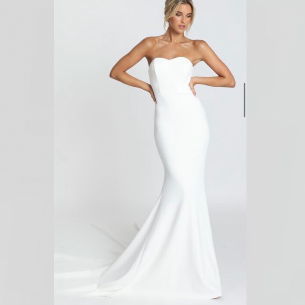 Wedding dress